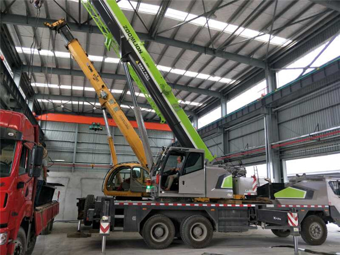 井陉矿区高空车出租需要注意哪些安全事项？